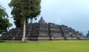 Borobudur_Northwest_View